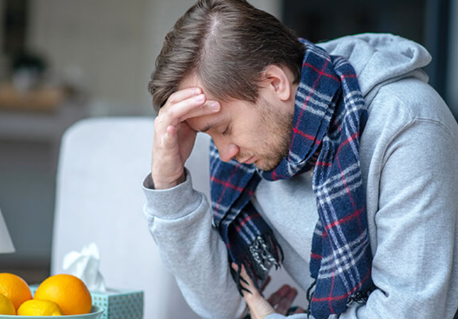 Mann mit Vitamin-C-Mangel